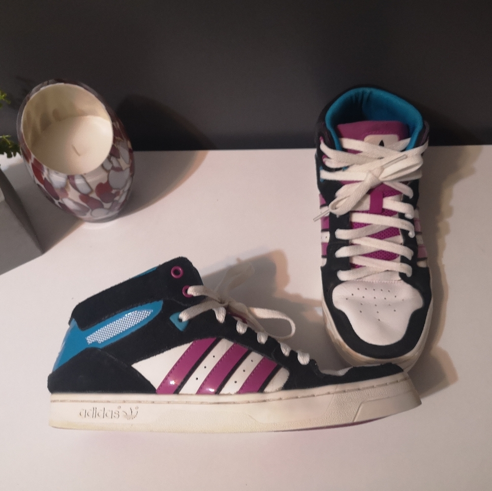 Men's Adidas high top sneakers